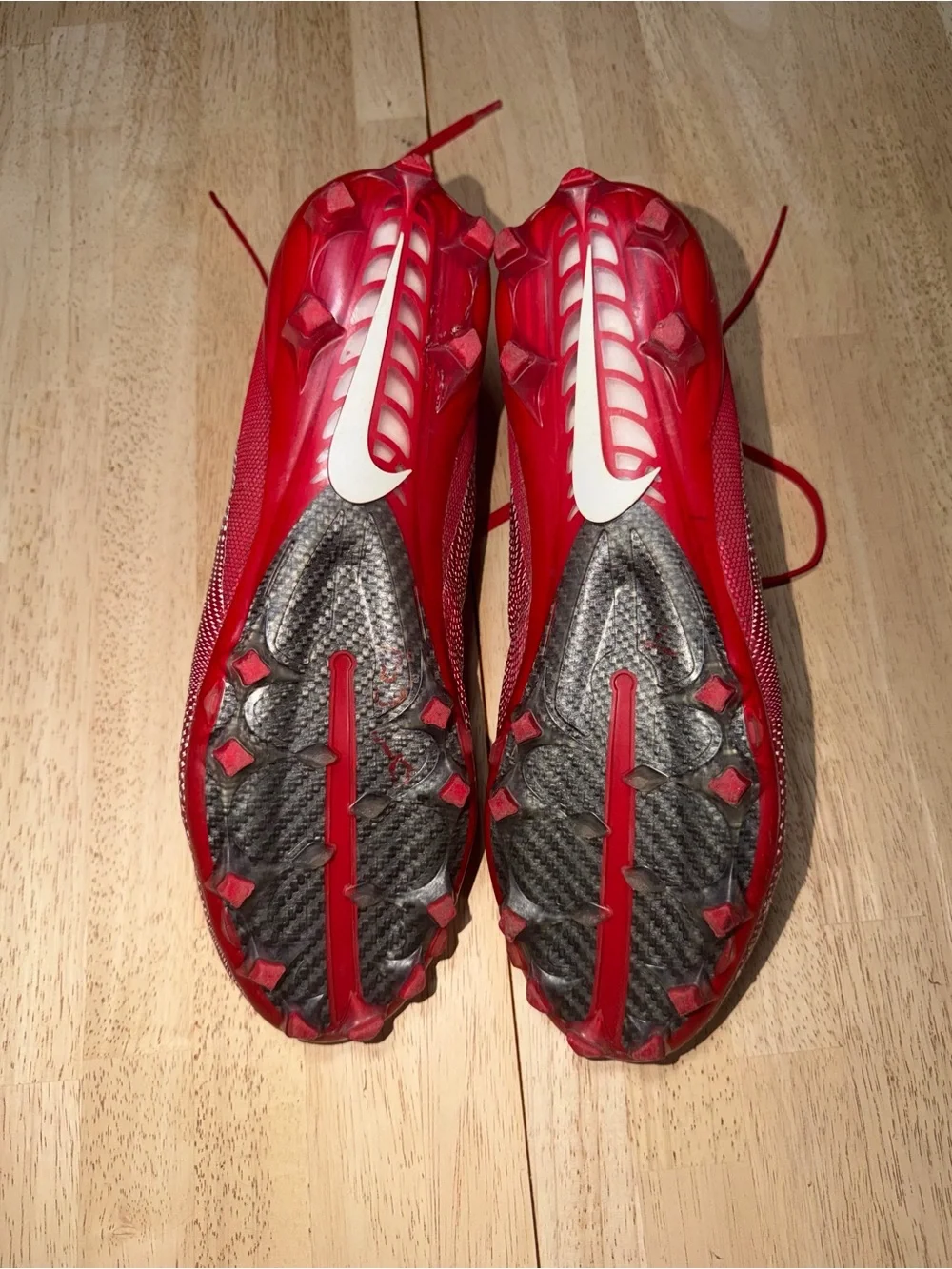 Nike Vapor Untouchable Pro 3 Size 13 Football Cleats University Red 917165-600